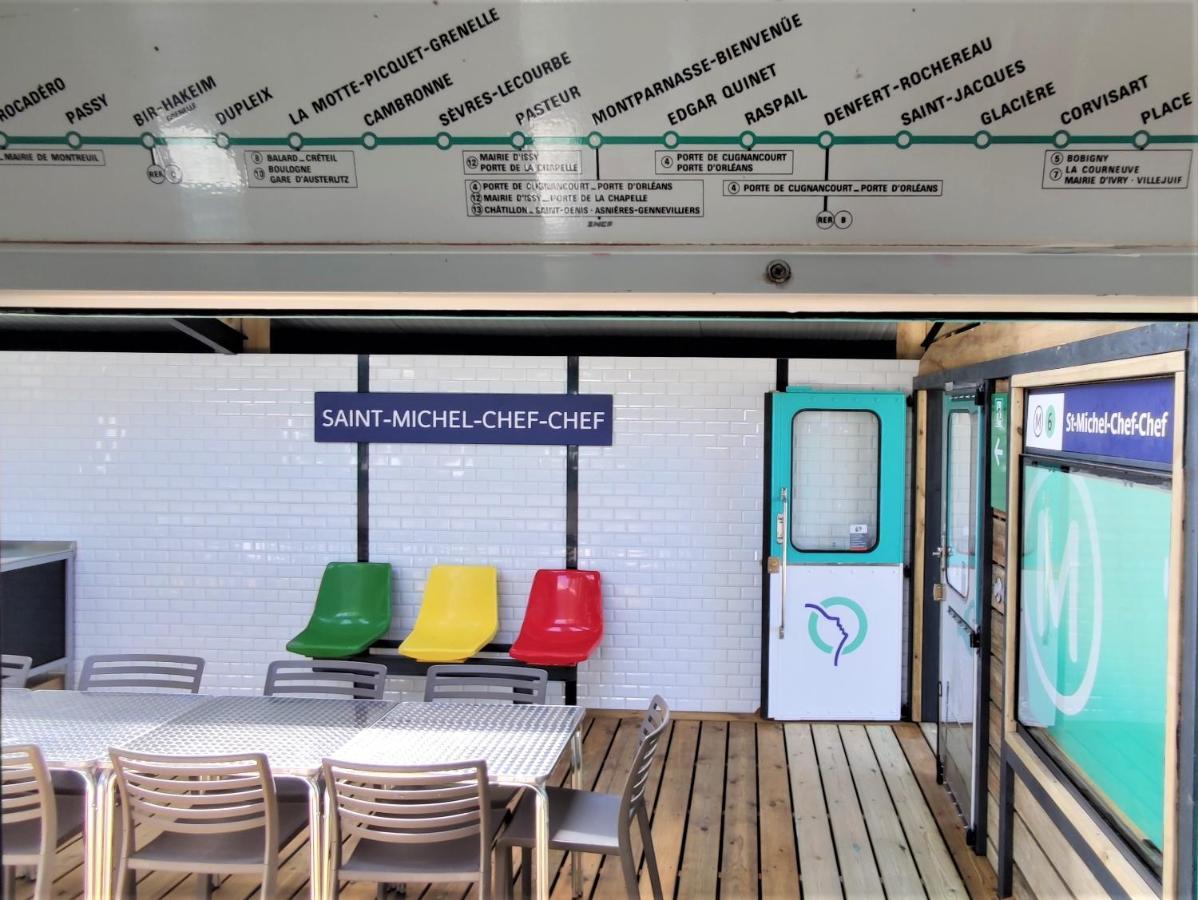 Camping Insolite Le Haut Village Saint-Michel-Chef-Chef Exterior foto